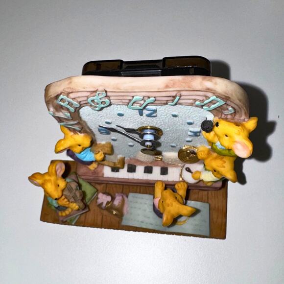 Vintage Musical Mice Clock Figurine β Teacher Mouse & Students Scene - Picture 5 of 7